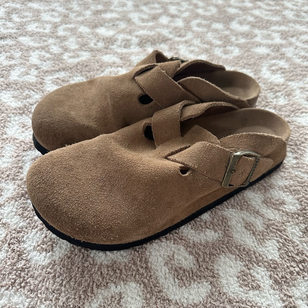 Guoluofei clogs size 38
